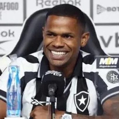Júnior Santos admite plano de retorno ao Botafogo