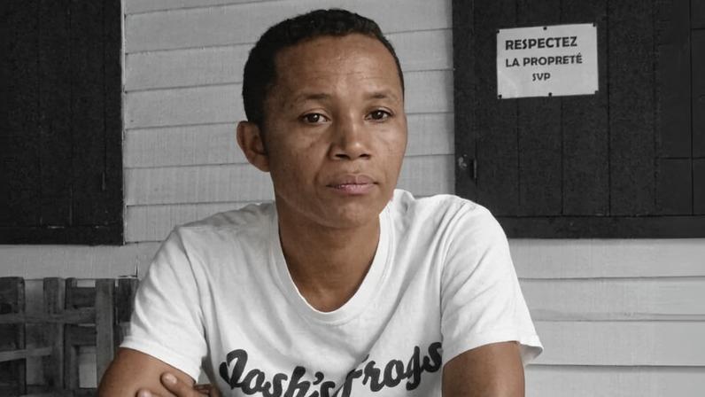 Justin Claude Rakotoarisoa, project leader and founding member of Association Mitsinjo. Image by Rivonala Razafison for Mongabay.