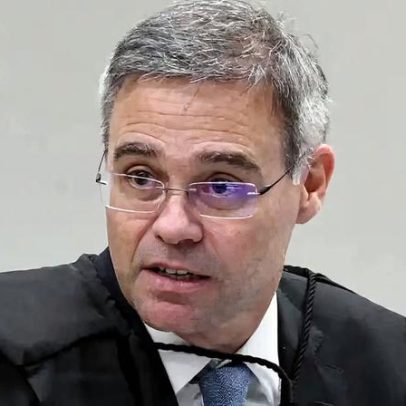 Avião que levaria André Mendonça ao RJ tem falha mecânica e não voa