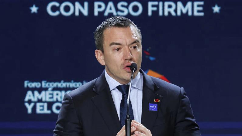 Equador decreta toque de recolher em províncias costeiras