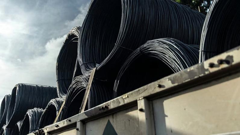 A empresa controlada pela família bilionária Steinbruch planeja levantar até US$ 1,5 bilhão em um empréstimo garantido para pagar os títulos vencidos e melhorar o perfil de sua dívida (Foto: Dado Galdieri/Bloomberg)