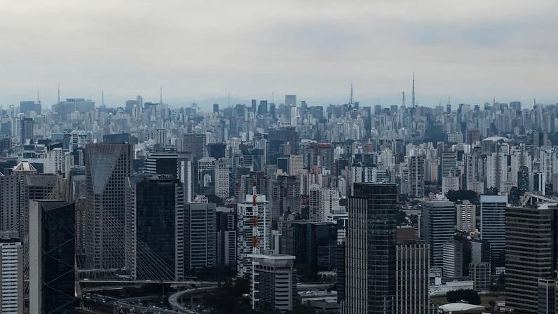 Mercado imobiliário de luxo dispara em São Paulo e movimenta mais de R$ 28 bilhões em 2025