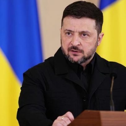 Zelenskiy viaja à França enquanto guerra com o Irã distrai Ucrânia