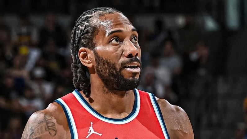 Warriors voltam a tentar troca por Kawhi Leonard