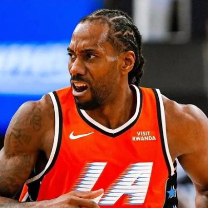 Kawhi Leonard guia Clippers a vitória sobre Warriors em duelo direto