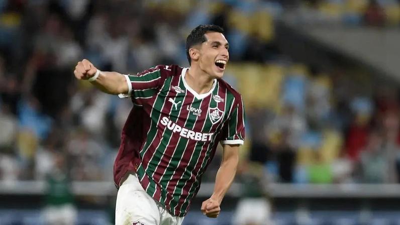 Kevin Serna comemora gol pelo Fluminense contra o Flamengo no Carioca de 2026 (Foto: Alexandre Durão/Zimel Press/Gazeta Press)