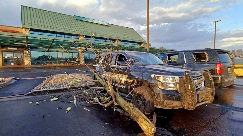 Tornados deixam quatro mortos e mais de 12 feridos no interior de Michigan