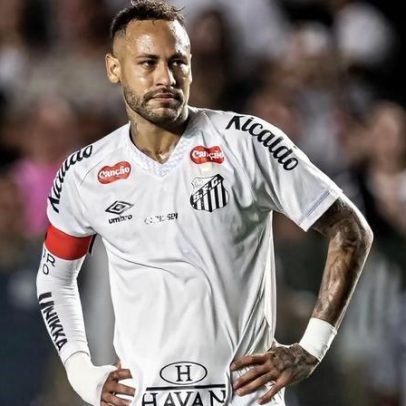 Neymar se explica sobre polêmica de pôquer e afirma estar bem