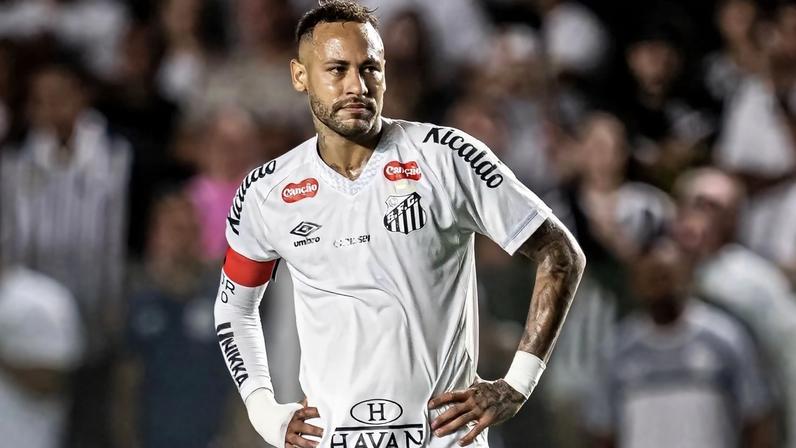 Neymar se explica sobre polêmica de pôquer e afirma estar bem