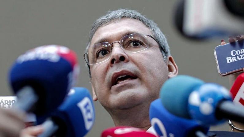 Na imagem, o deputado federal Lindbergh Farias, do PT