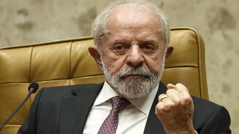 Presidente Lula: aliados avaliam cenário eleitoral após avanço de Flávio Bolsonaro em pesquisas e repercussão de suspeitas envolvendo Lulinha (Foto: Marcelo Camargo/Agência Brasil)