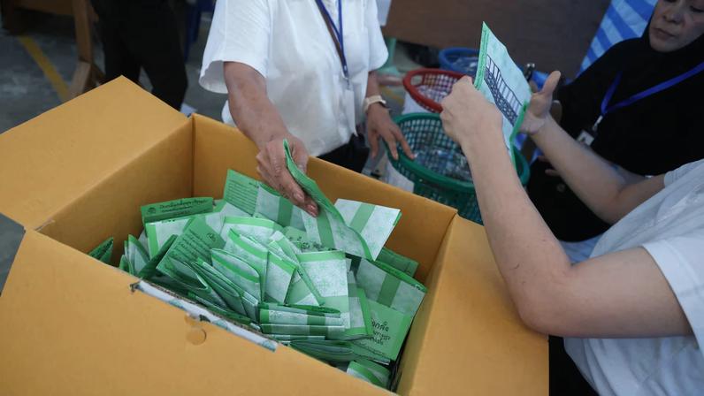 Corte na Tailândia recebe petição que contesta validade de votos eleitorais