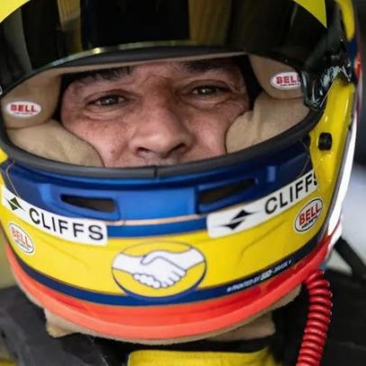 Helio Castroneves comenta carreira com corridas no Brasil e no exterior