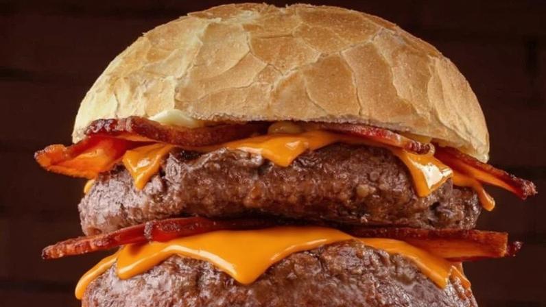 Ranking dos 10 hambúrgueres de fast-food mais caros do Brasil
