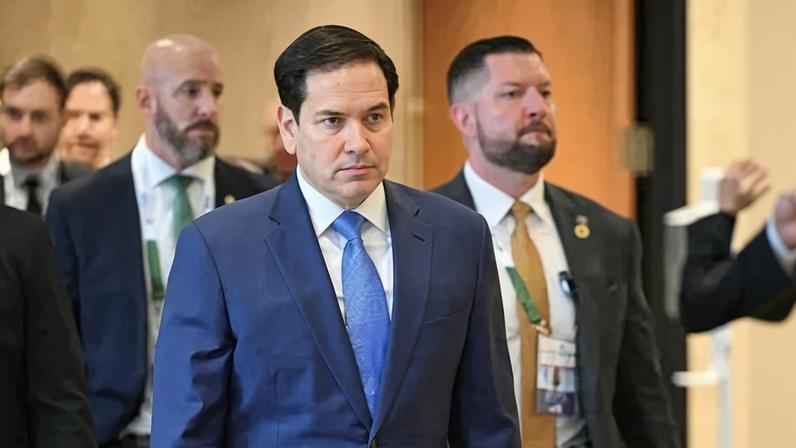 Marco Rubio chega para reunião do G7 no Canadá - 12/11/2025