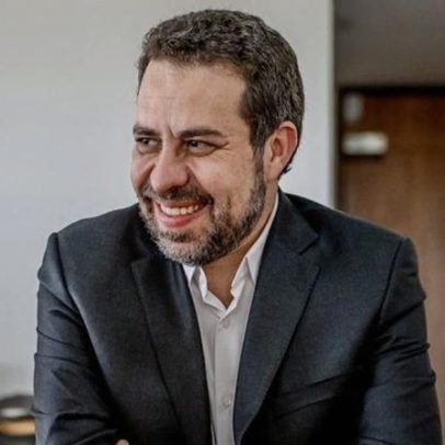 Boulos confirma permanência no PSOL para eleições de 2026
