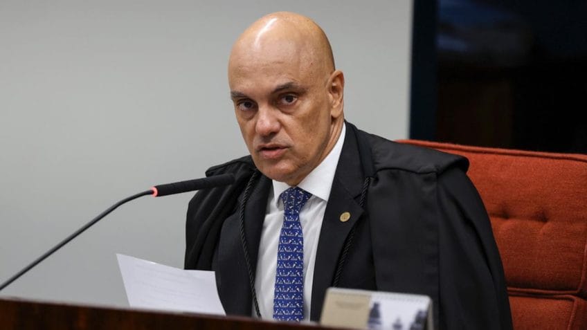 Segundo Moraes, as mensagens vazadas estão vincualdas a outros contatos da agenda de Vorcaro, e não a ele