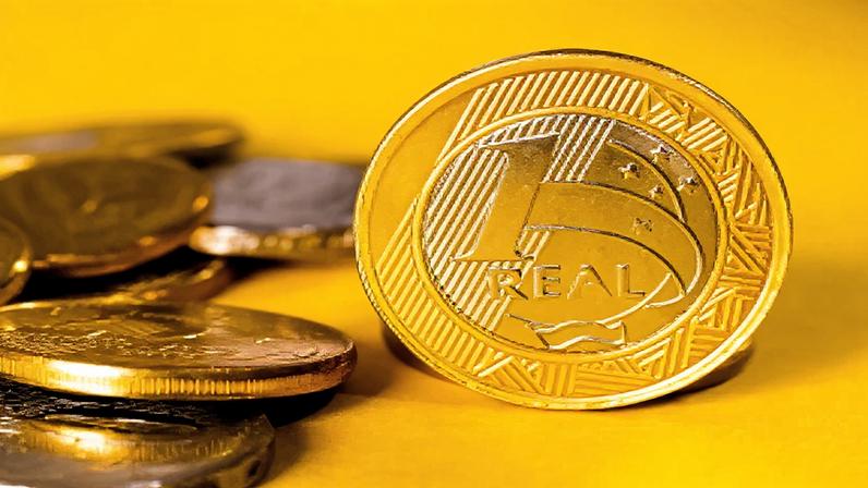 O desempenho do mês passado é resultado de receitas líquidas