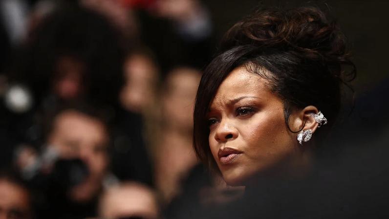 Disparos na casa de Rihanna em Beverly Hills não deixam feridos, diz a imprensa