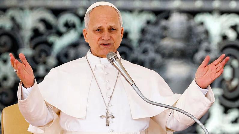 Vaticano convoca à paz no Oriente Médio e condena guerra preventiva