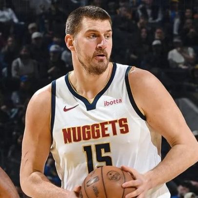 Jokic lidera corrida ao MVP, aponta site