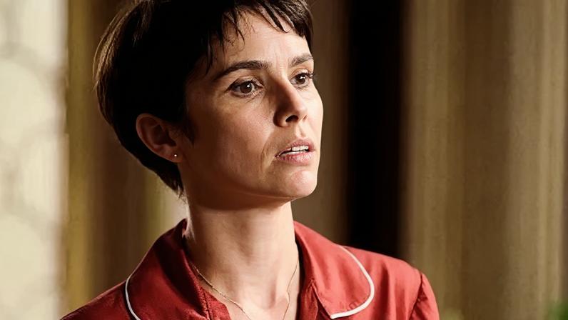 Nina (Débora Falabella) de "Avenida Brasil"