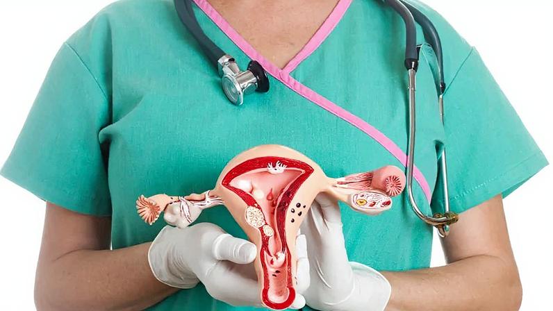 Silencioso e agressivo, o câncer de ovário exige atenção aos sinais e diagnóstico precoce