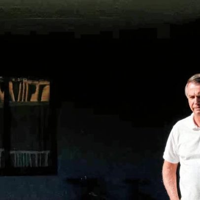 Bolsonaro permanece estável, mas exames pioram, diz nota médica