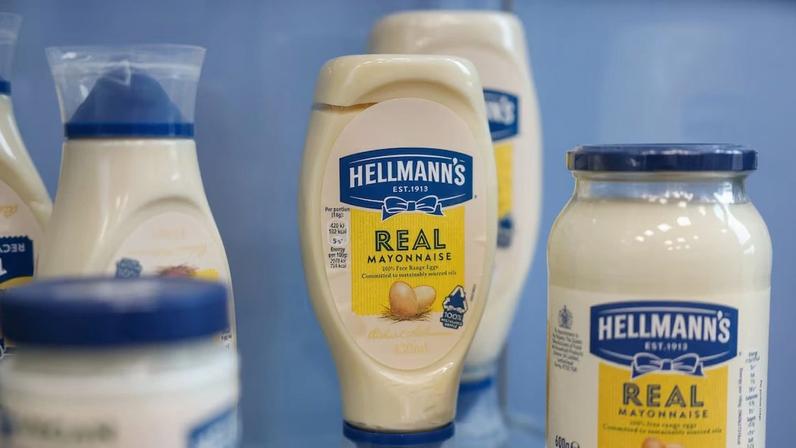 Estratégia reflete mudança no setor, com multinacionais buscando crescimento fora de alimentos tradicionais