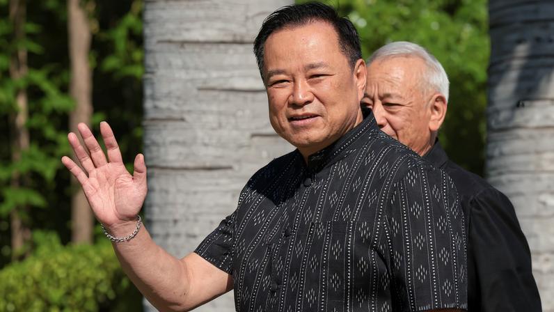 O novo parlamento da Tailândia abrirá neste fim de semana