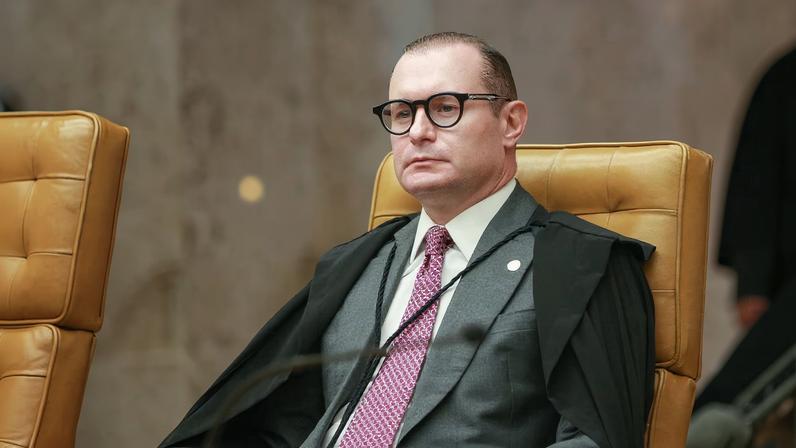 Zanin impede eleição indireta para governador-tampão no RJ