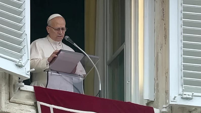 O Papa Leão XIII critica os líderes que usam Deus para justificar a guerra enquanto o conflito com o Irã se intensifica