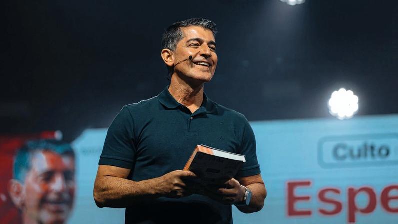 Pastor Josué Valandro Jr. e o líder sênior da Igreja Batista Atitude na Barra da Tijuca