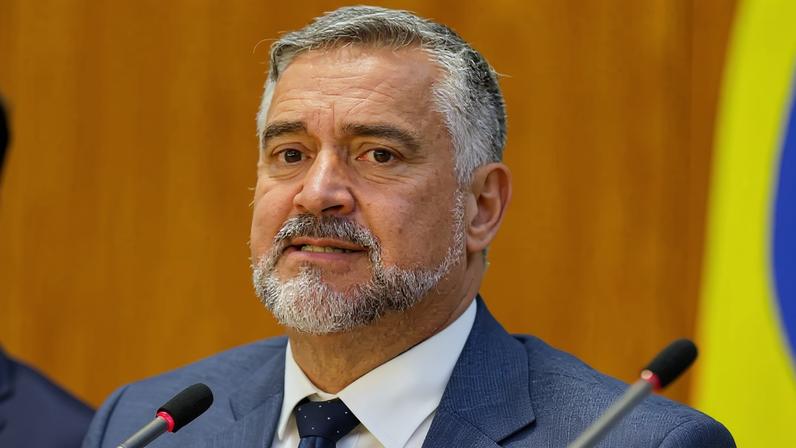 O deputado federal Paulo Pimenta (PT-RS) disse que Bolsonaro é “chefe do esquema criminoso que roubou bilhões de reais dos aposentados”