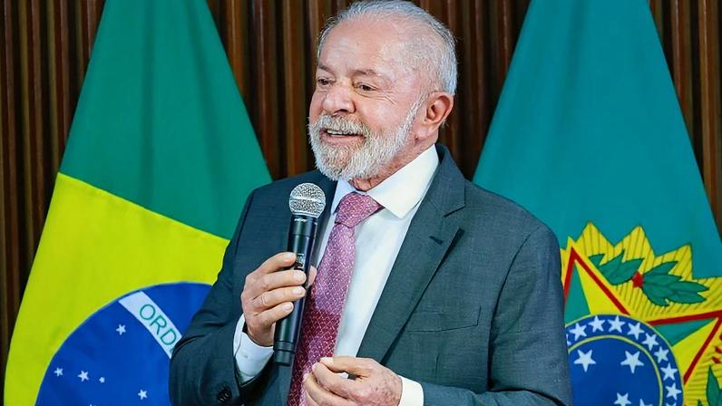 "Há necessidade de vocês saírem candidatos", afirmou o presidente na última reunião ministerial com a atual formação da Esplanada