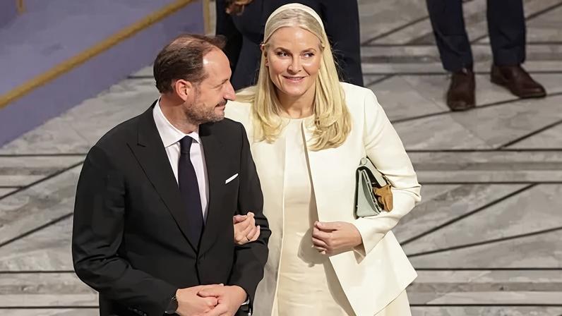 Príncipe Haakon e princesa Mette-Marit em Oslo 10/12/2025