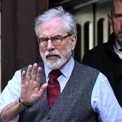 Adams da Irlanda do Norte afirma em tribunal britânico que nunca integrou o IRA