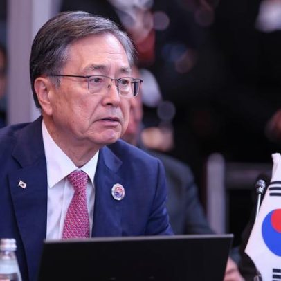 Coreia do Sul e EUA discutem deslocar mísseis Patriot para guerra no Irã
