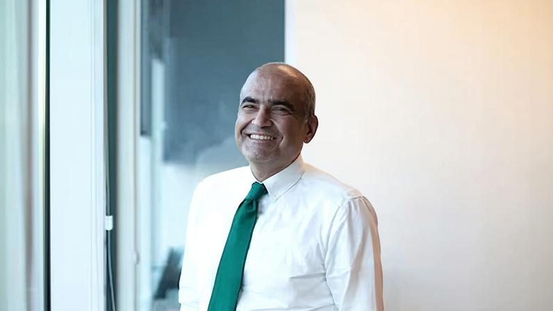 Ameaça ao regime iraniano aumenta radicalização, aponta especialista