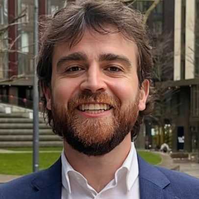 Cientista brasileiro recebe prêmio internacional por pesquisa sobre Alzheimer
