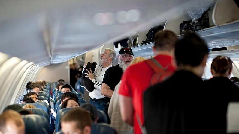 Novas regras de convivência na aviação, puxada por casos recentes no Brasil e no exterior