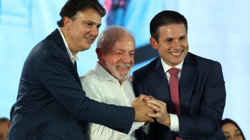 Lula sanciona criação de 17,8 mil cargos com impacto de 5,3 bilhões de reais