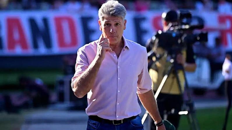 Renato Gaúcho negocia com o Vasco (Foto: Renato Gizzi/Escolástico Fotografia)