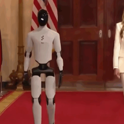 Melania Trump apresenta robô humanoide em evento na Casa Branca