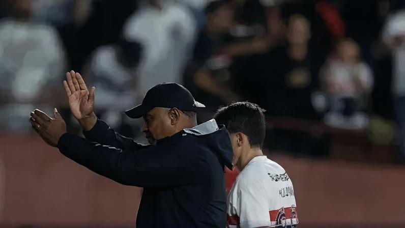 Torcedores do São Paulo apoiam Roger Machado em estreia