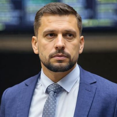 Influenciador diz à PF ter sido procurado para defender Vorcaro nas redes sociais
