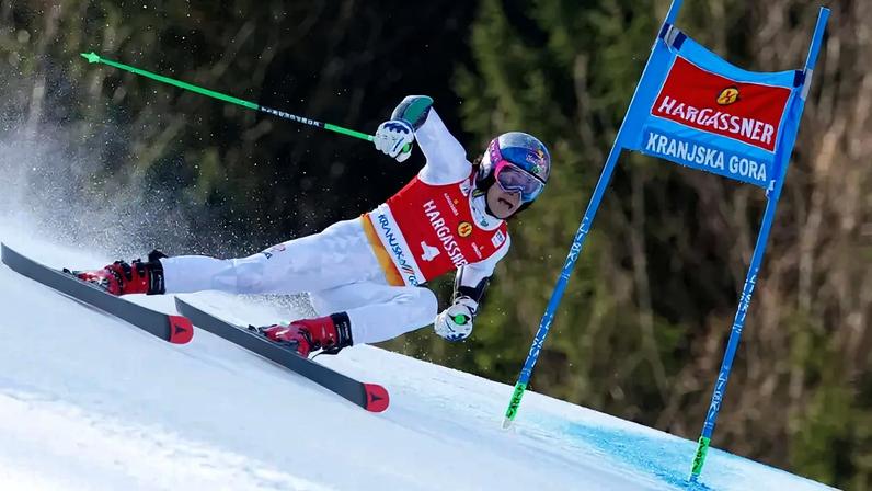 Lucas Pinheiro, campeão olímpico, conquista ouro inédito na Copa do Mundo