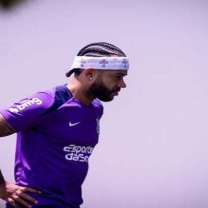 Depay se lesiona pela sétima vez desde a chegada ao Corinthians