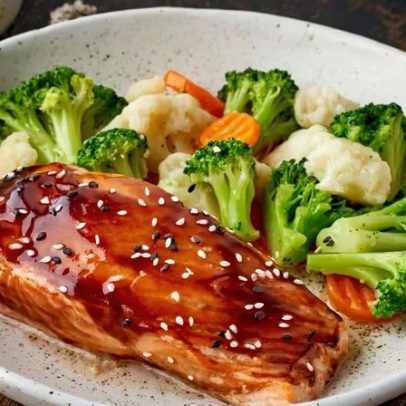 Almoço saudável: 5 receitas com salmão para a dieta