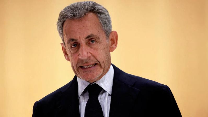Recurso de Sarkozy contra condenação por conspiração é aberto